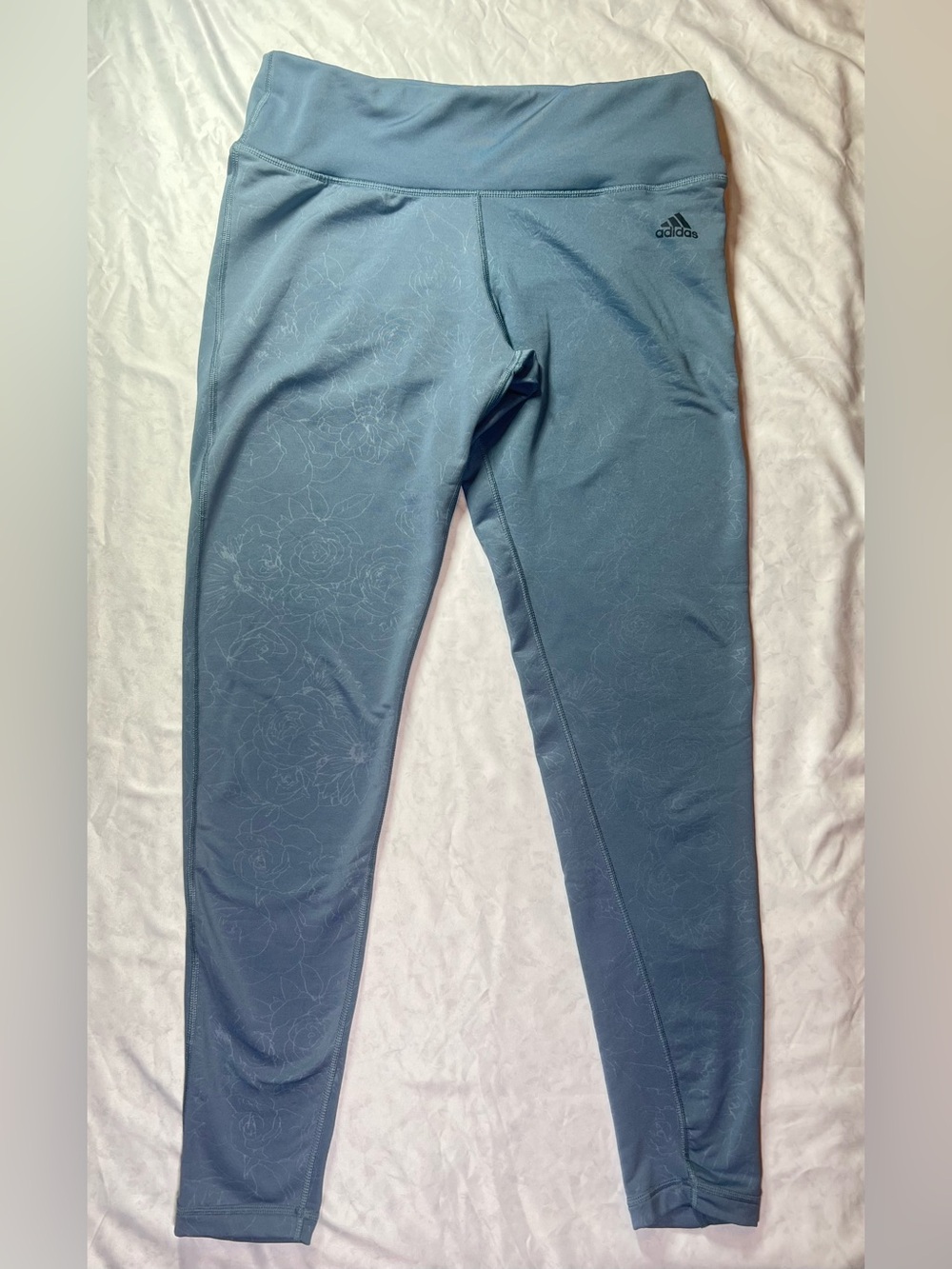 Adidas Women’s Floral Embossed Cold Weather Leggings, Muted Grey/Blue,Large